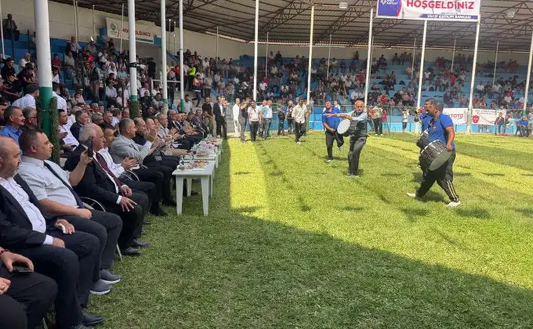 Afşin’de Karakucak Güreşleri Coşkusu