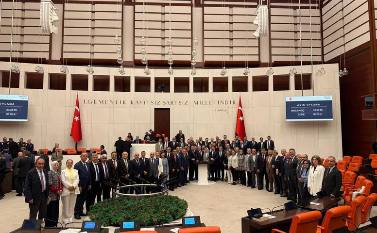 AK Partili Vekillerden Şehit Aileleri Ve Gazilere Mesaj