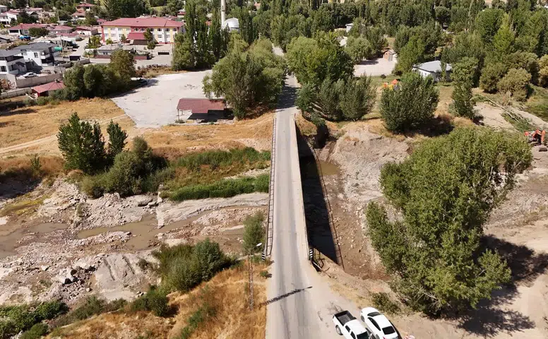 Elbistan’da 51 Yıllık Köprünün Yerine Yenisi Geliyor