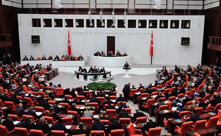 Şehit Aileleri Ve Gazileri İlgilendiren Kanun Teklifi Meclisten Geçti!