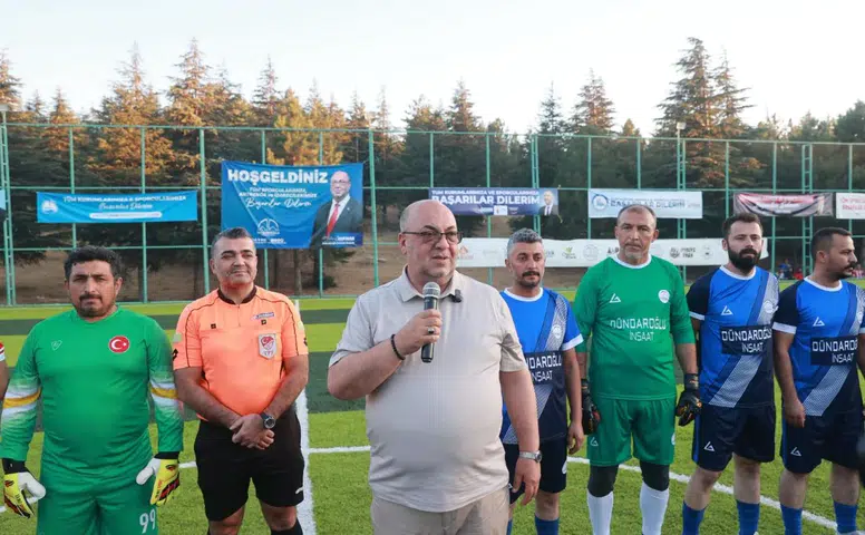 Dulkadiroğlu'nda kurumlar kupa için yarışıyor