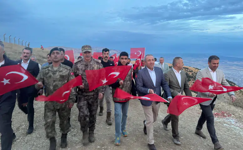 Milletvekili Karatutlu’dan Ahır Dağı’nda 30 Ağustos Mesajı