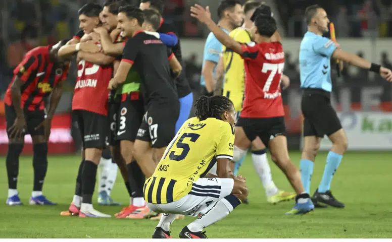 Ahmet Çakar’dan Fenerbahçe maçına penaltı yorumu