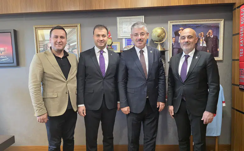 Başkan Gül Ve Beraberindeki Heyet Çopuroğlu’nu Ziyaret Etti