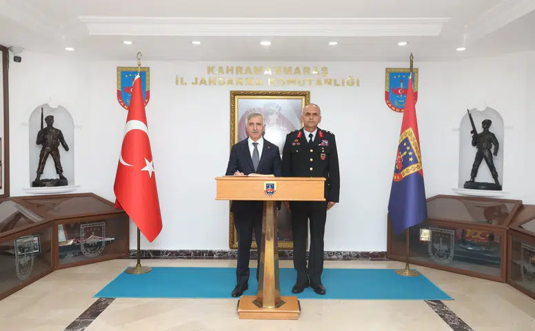 Vali Ünlüer’den Yeni İl Jandarma Komutanı Gülecen’e Ziyaret