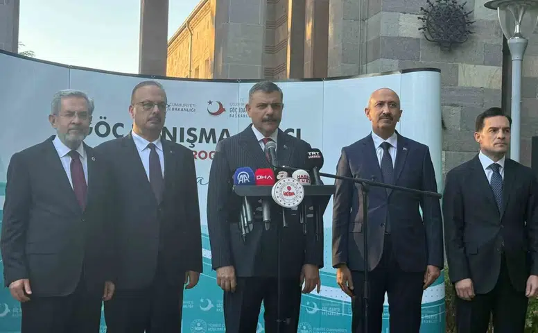 Okullarda Güvenlik İçin Yeni Dönem: 2 Bin 800 El Dedektörü Dağıtıldı