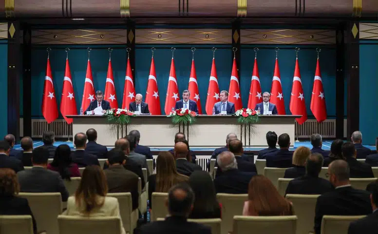 Orta Vadeli Program Açıklandı: Yıl Sonu Enflasyon Tahmini Yükseldi!