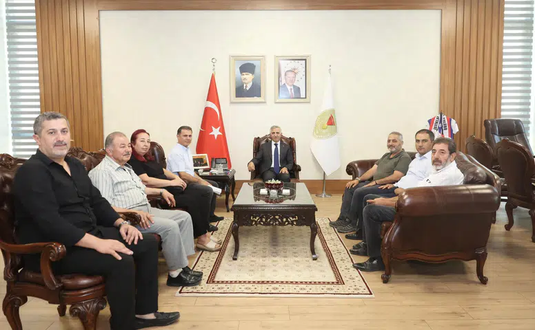 Esnafın Çağrısı Karşılıksız Kalmadı: Vali Ünlüer, Kocaeli Çarşısı Esnafıyla Görüştü