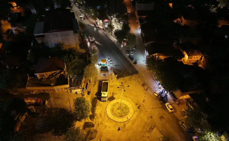 Kahramanmaraş'ta Bayazıtlı Bulvarı'nda kapsamlı ulaşım dönüşümü devam ediyor