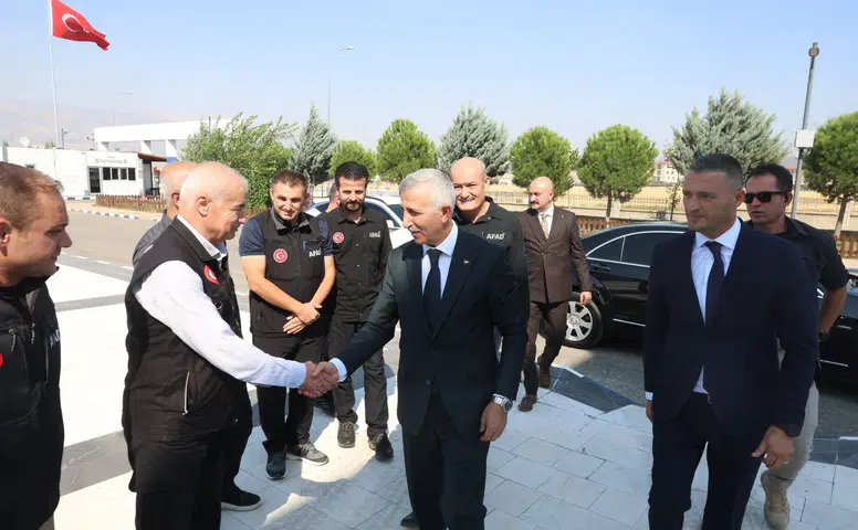 Vali Ünlüer AFAD’da: 6 Şubat Sonrası Süreç Görüşüldü