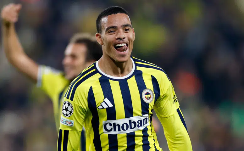 Fenerbahçe Slavia Prag Karşısında Son Dakikada Yıkıldı