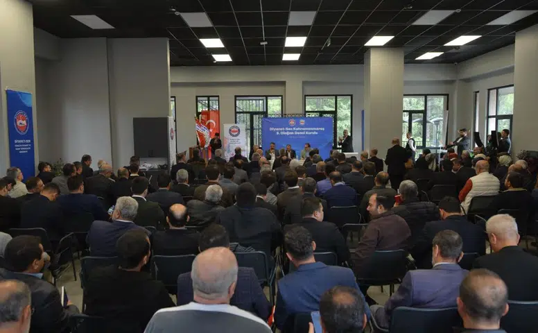 Kahramanmaraş Diyanet-Sen’de Abdülaziz Yenice güven tazeledi
