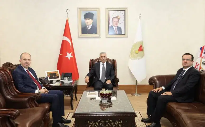 Vali Ünlüer, Güldemir ve Güller’i Makamında Ağırladı