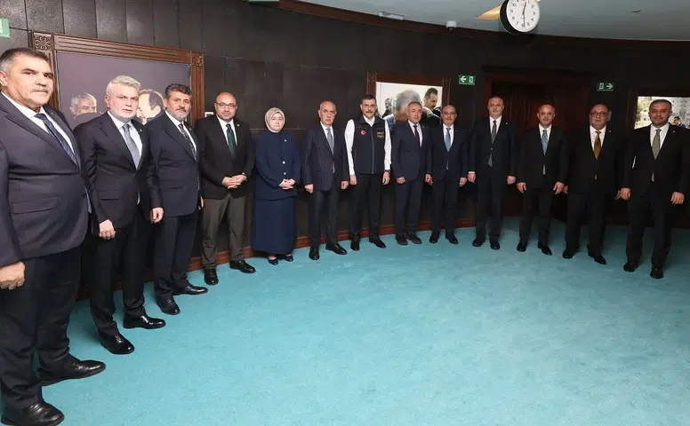 Kahramanmaraş heyetinden Bakan Çiftçi'ye ziyaret