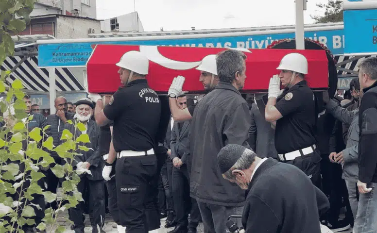 Göksun’daki Feci Kazada Ölen Dayı ve Yeğen Toprağa Verildi