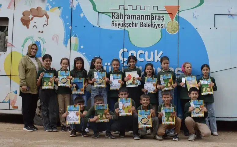 Kahramanmaraş'ta Mobil Çocuk Kütüphanesi ile miniklerin okuma heyecanı büyüyor