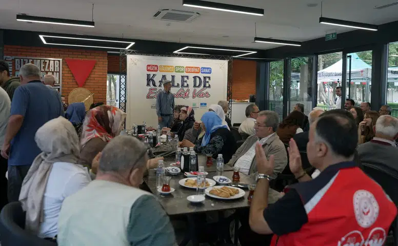 Kahramanmaraş'ta Yaşlılar Günü'nde Huzurevi Sakinlerine Özel Etkinlik!