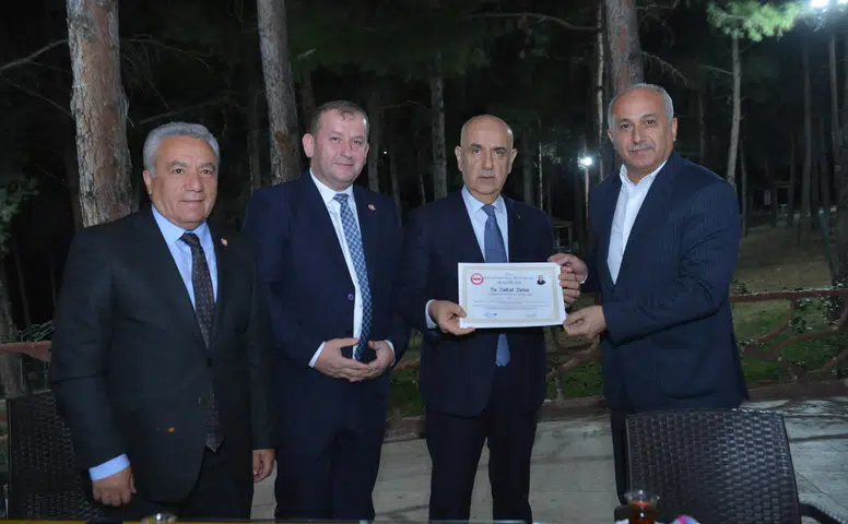 Vahit Kirişci Dulkadiroğlu’nda Muhtarların Taleplerini Dinledi