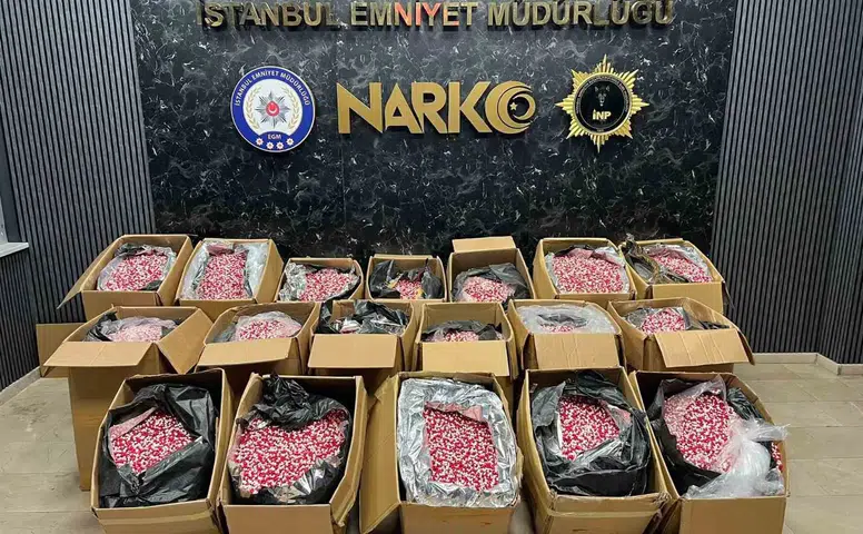 Araç Operasyonunda 1 Milyon 642 Bin Hap Yakalandı