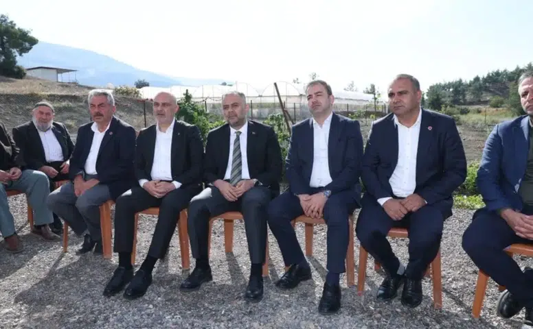 Burak Gül ve Hanifi Toptaş Muhtarlarla Buluştu