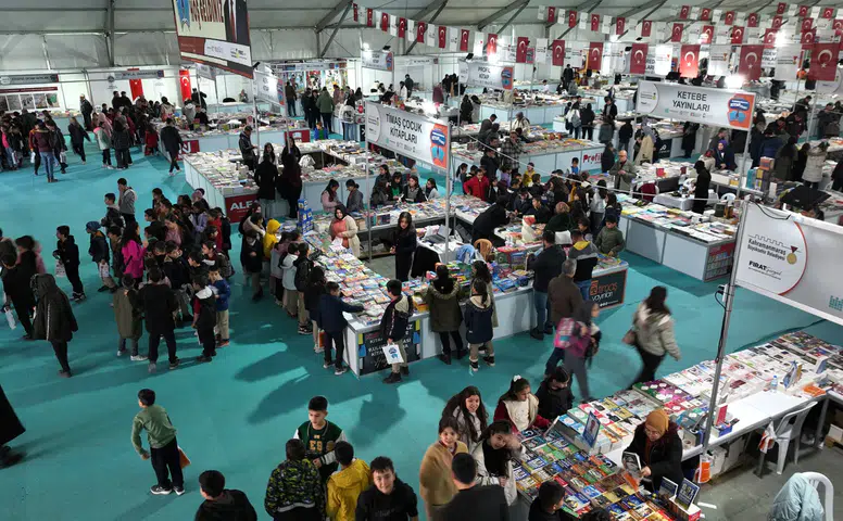 Kahramanmaraş'ta 11. Uluslararası Kitap Fuarı Kapılarını Açıyor, Edebiyat Severler Buluşacak!
