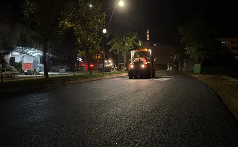 Ahmet Uncu Caddesi asfalt ve peyzajla yenileniyor