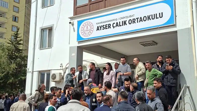 Okulda Dehşet: Şüphelilerden Biri Yakalandı