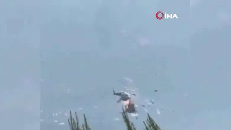 Yunanistan’da Helikopter Faciası: 2 Kişi Hayatını Kaybetti