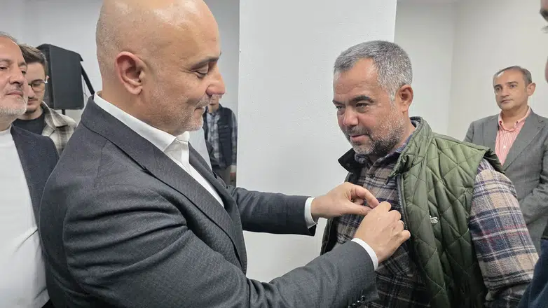 AK Parti Dulkadiroğlu Danışma Toplantısında Yeni Katılımlar