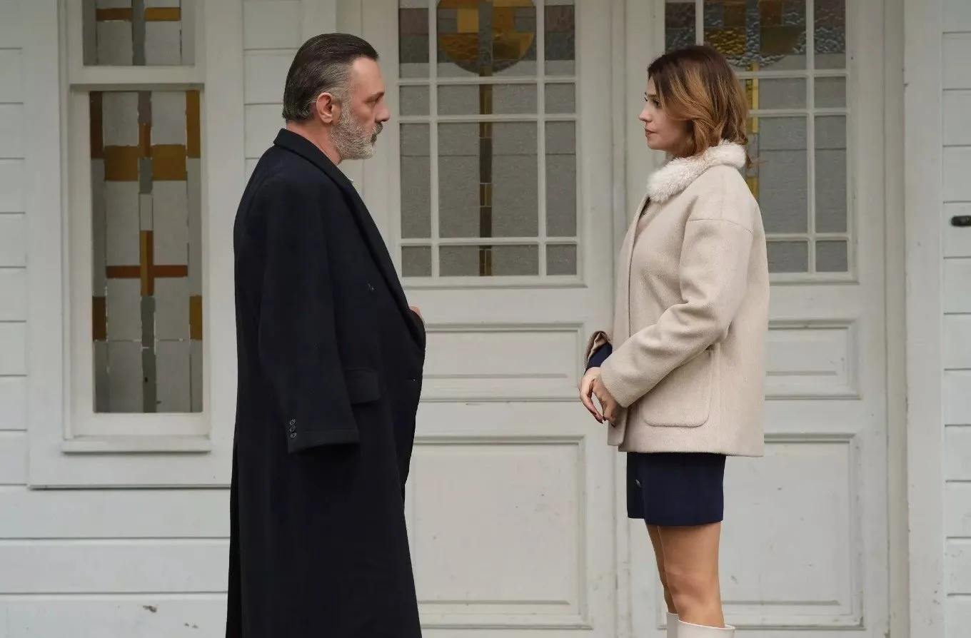 0x0-dilek-tasi-15-bolum-izle-kanal-d-dizi-ekraninda-mustafa-figene-verdigi-sozu-tutabilecek-mi-1703093660509