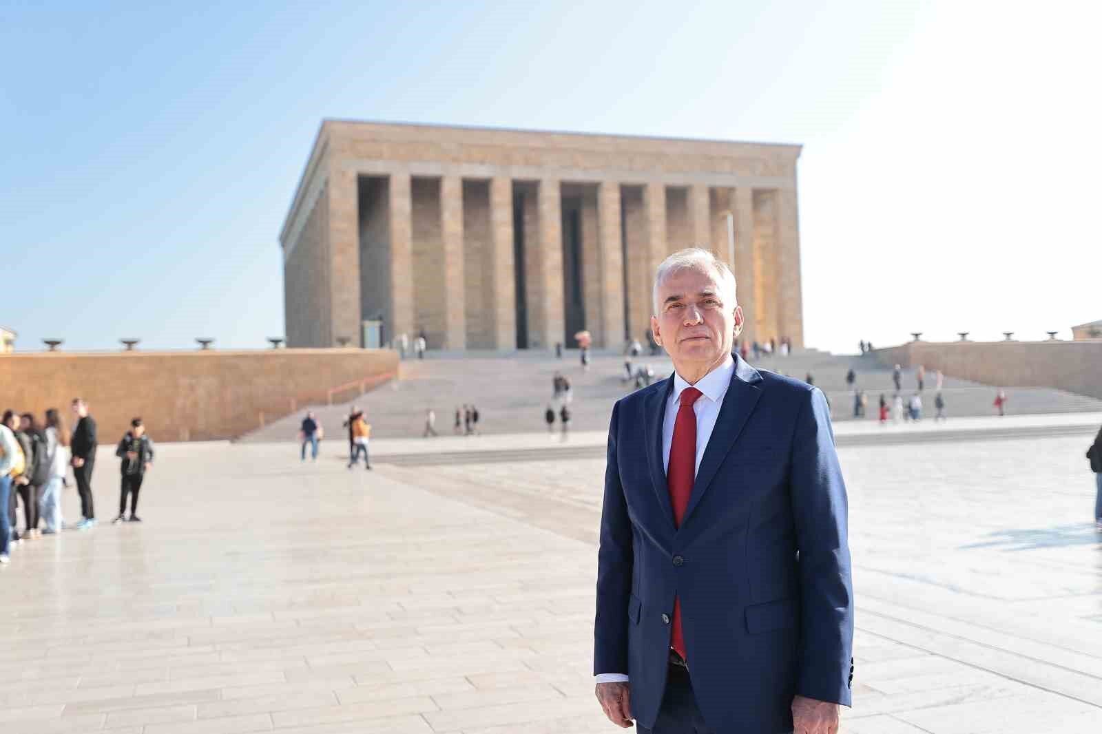 AK Parti'nin Denizli Adayı Osman Zolan