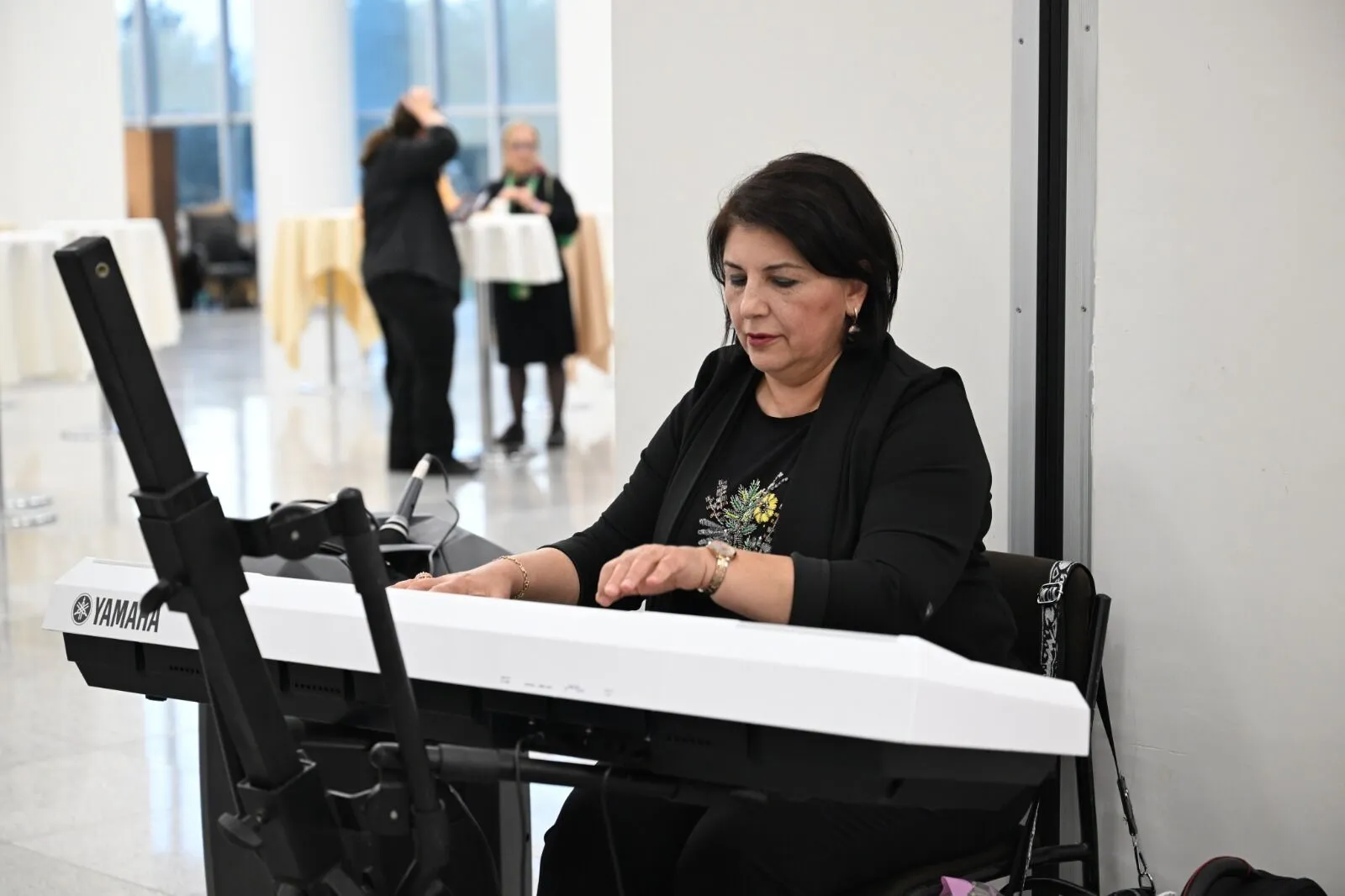 Ksude 10 Yil Mezuniyet Sergisi Duzenlendi6