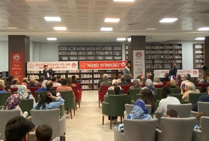 Afşin’de “Yeniden Aileye Sığınmak” Konferansına Yoğun İlgi2