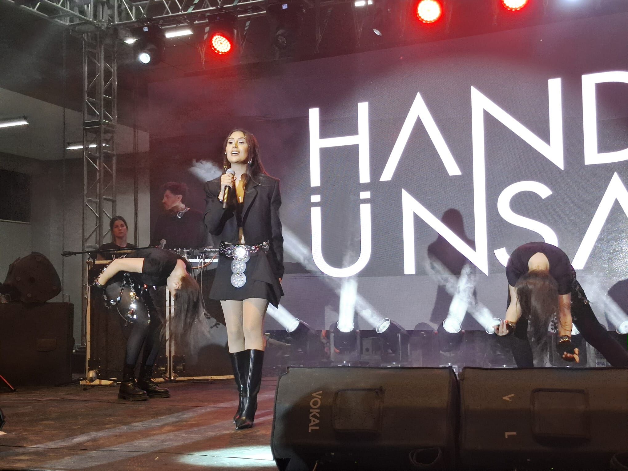 D90153E1 Ef0A 49E8 B4B8 Af466A541966