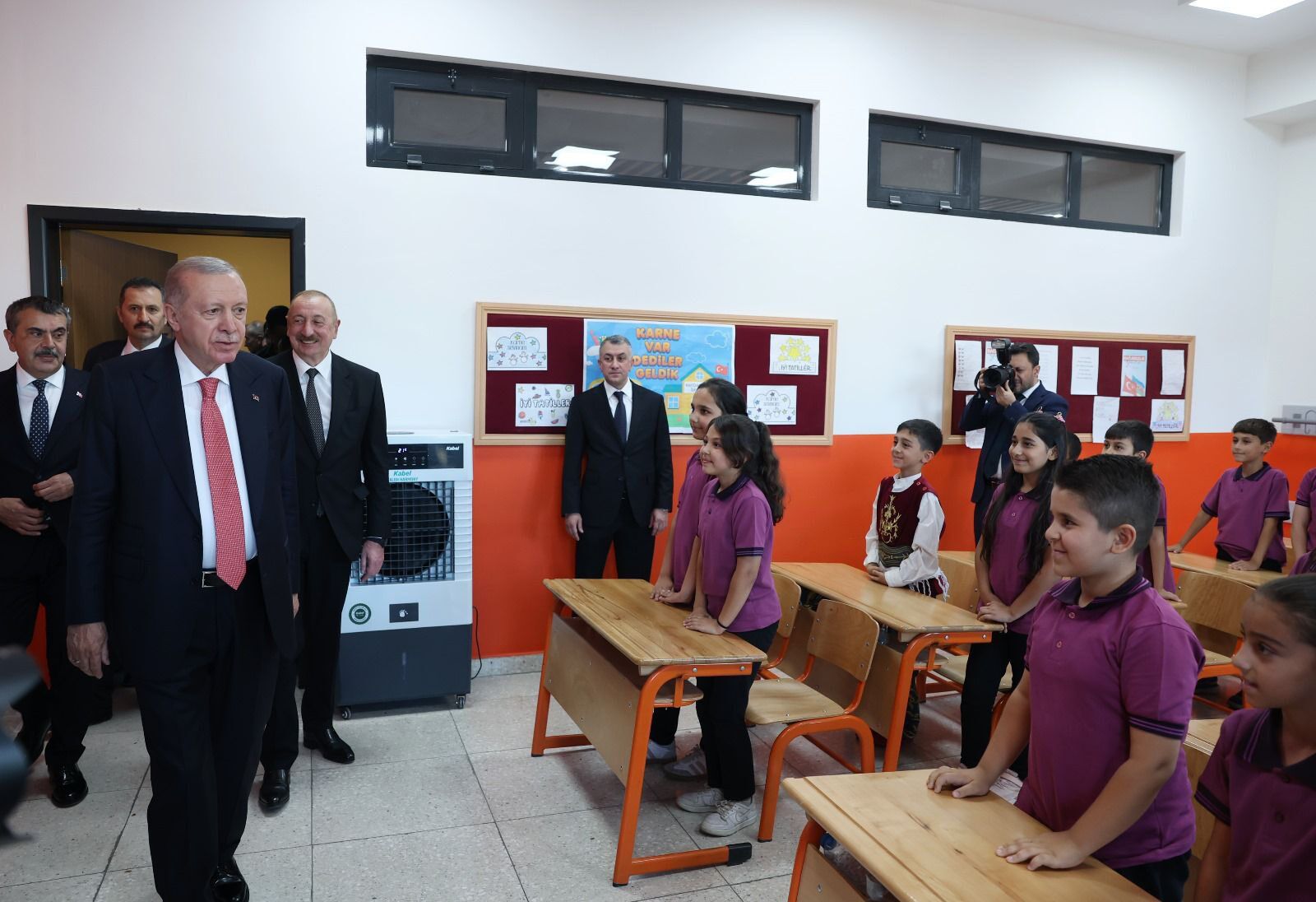 Gt0 Xm V L Ww A A A 5 P