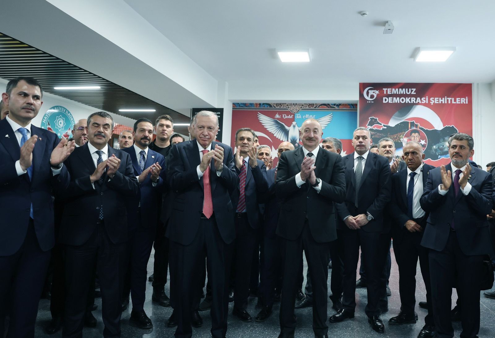 Gt0 Xm V M W U A A O Idi