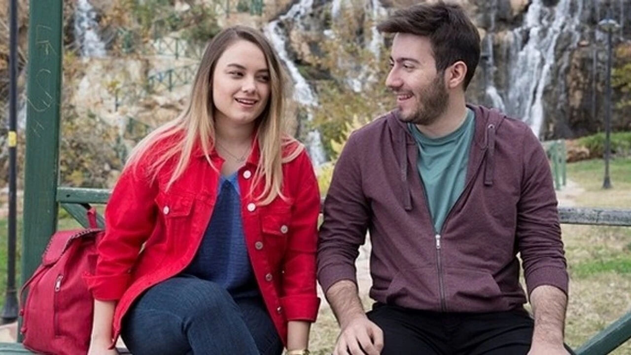 Enes Batur'a 5 kuruşluk dava şoku! Başak Karahan’ın Enes Batur'a açtığı 5 kuruşluk tazminat davası nedir? 5