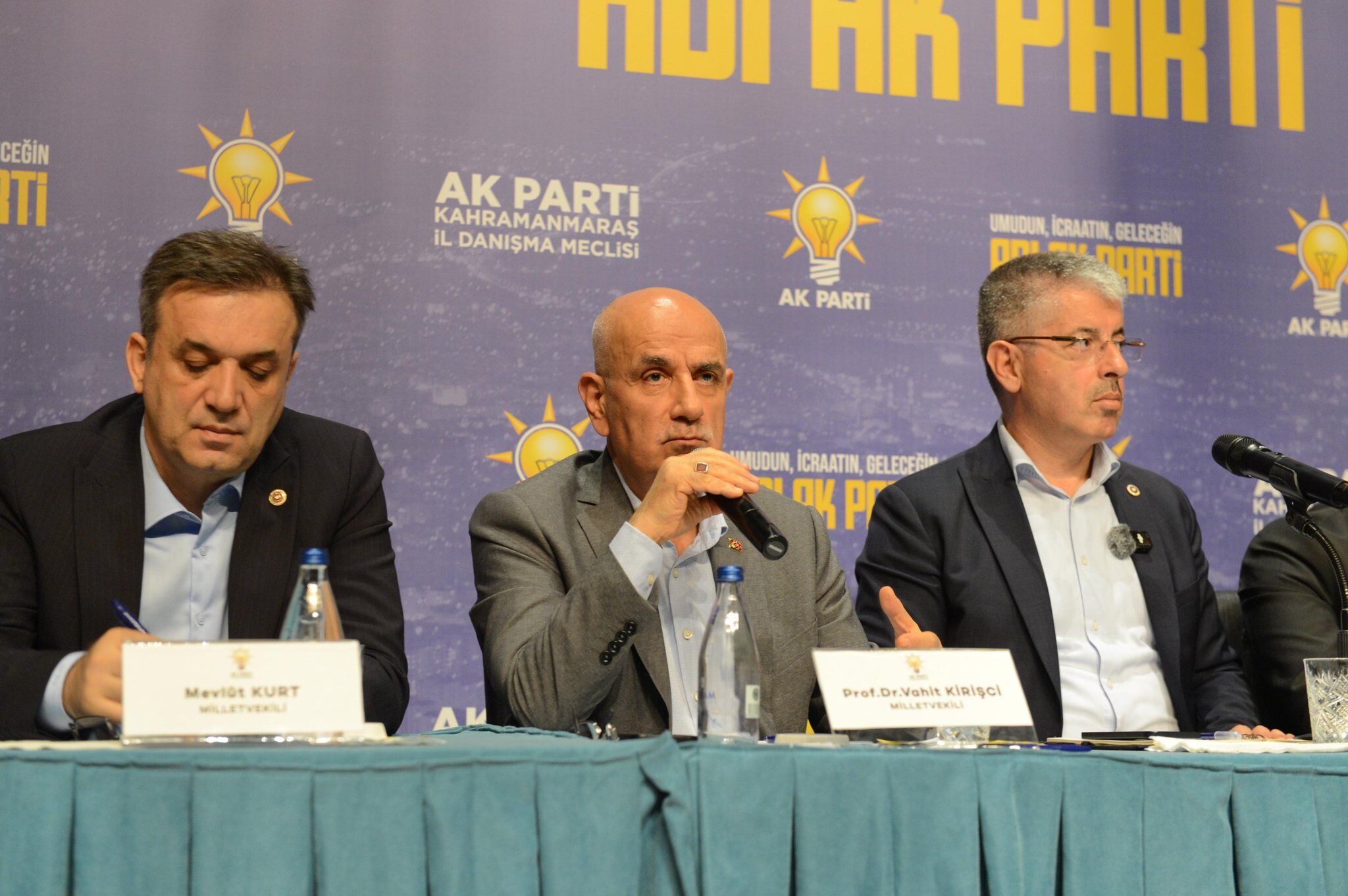 Gx V8 M W A A At Z R6