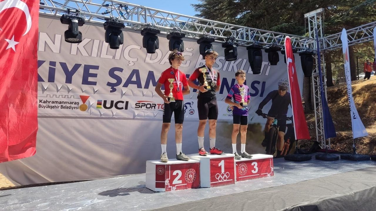Kahramanmaraş'ta Nefes Kesen Dağ Bisikleti Yarışı (3)