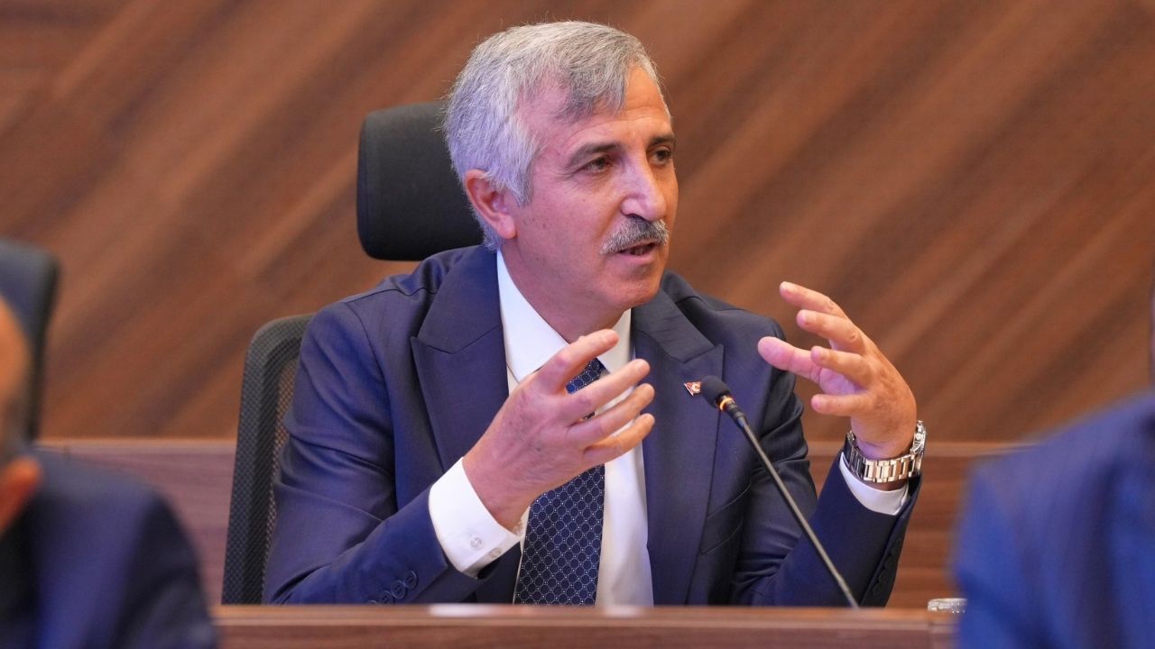 Vali Ünlüer, Bakan Yerlikaya Başkanlığındaki Toplantıya Katıldı (2)