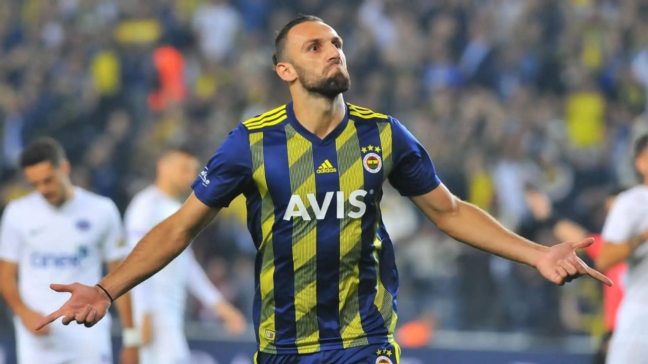 Süper Lig tarihinin en pahalı transferleri açıklandı! Tam 164 bin 115 asgari ücret değerinde 4