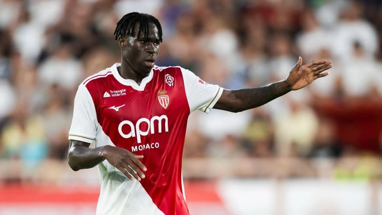 GALATASARAY’A YENİ TRANSFER | Wilfried Singo kimdir, kaç yaşında, nereli? Singo hangi takımlarda oynadı? 1