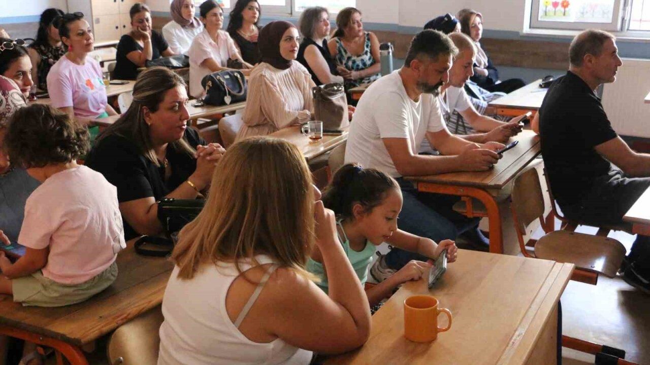 68B55E49Adc04 Diyarbakirda Ilk Zil Uyum Icin Caldi