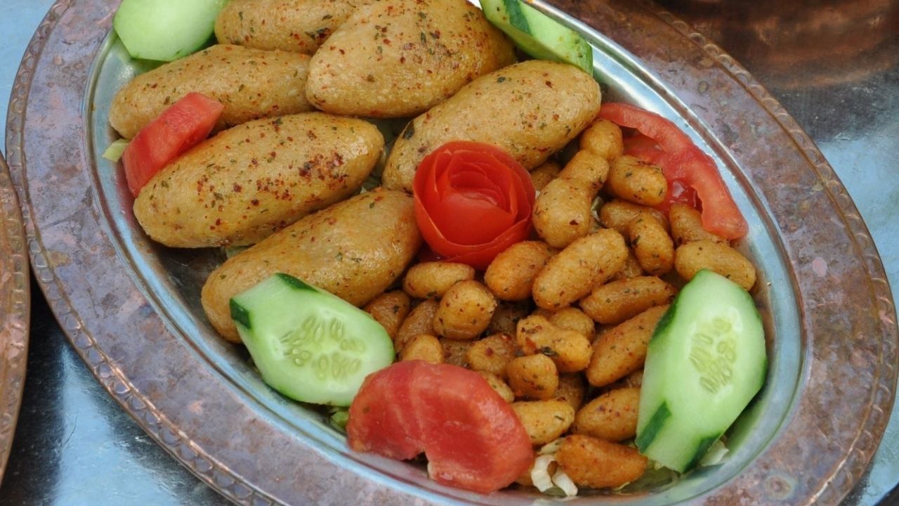 Kahramanmaraş usulü içli köfte nasıl yapılır