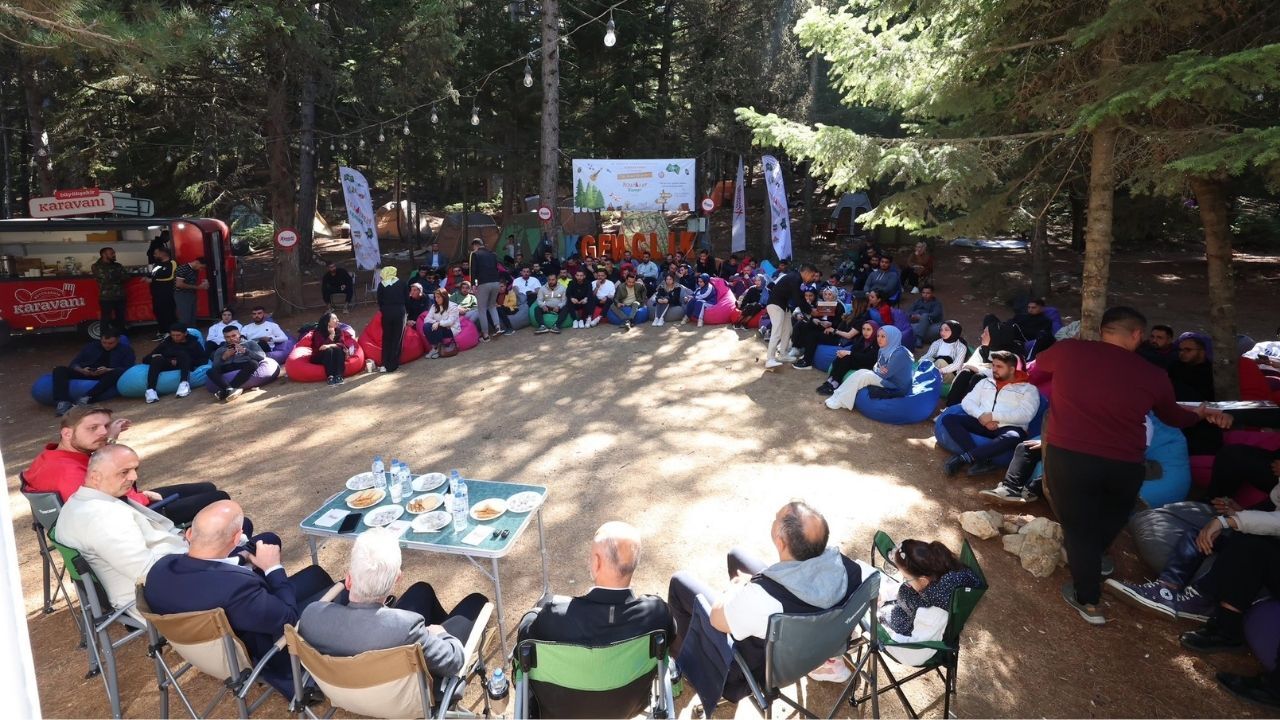 Ak Parti Kahramanmaraş Gençlik Kolları’ndan Teşkilat Kampı
