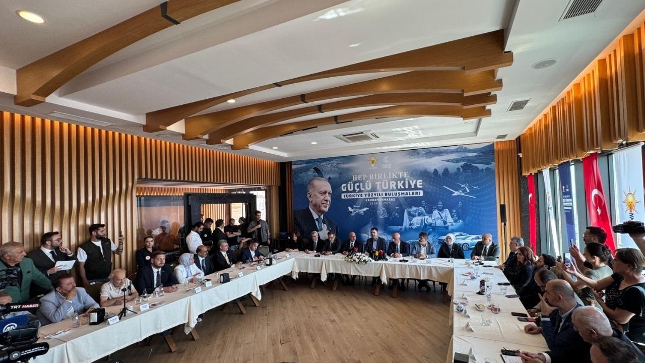 Bakan Murat Kurum Kahramanmaraş'ta (1)