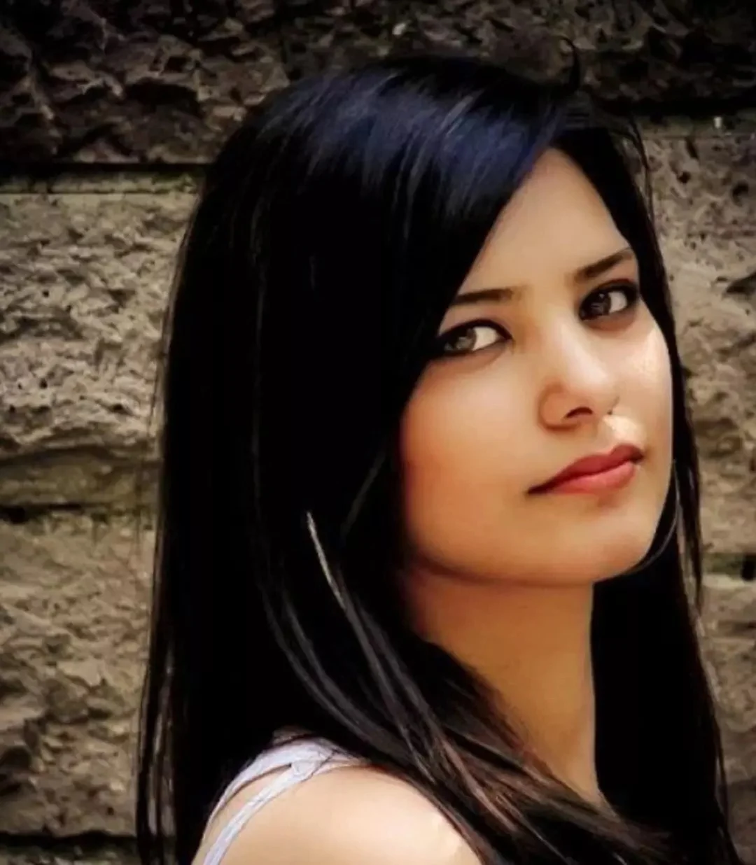 Hazal Filiz Küçükköse Eski Hali