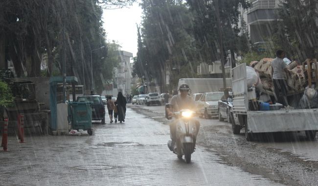 Kahramanmaraş’ta Beklenen Yağış Ve Fırtına Erken Geldi (1)