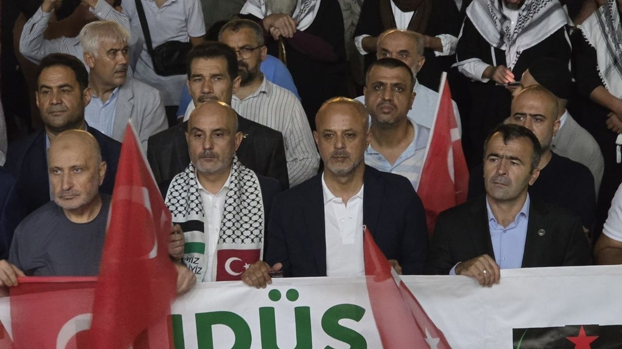 Kahramanmaraş’ta Filistin’e Destek Yürüyüşü Gerçekleştirildi (4)