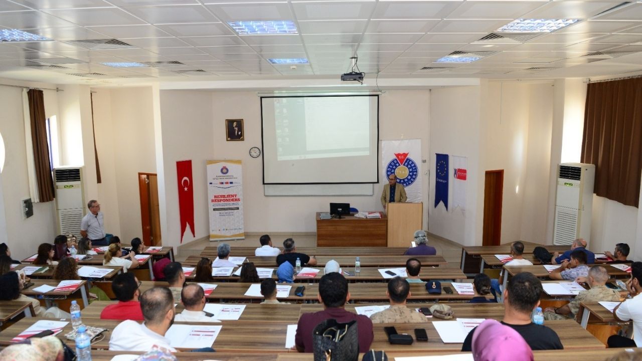 Ksü’de “Dayanıklı Müdahaleciler” Eğitim Programı Başladı1